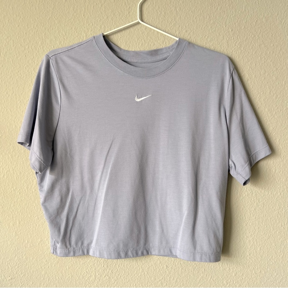 The Nike Tee Slim Fit Crop Top